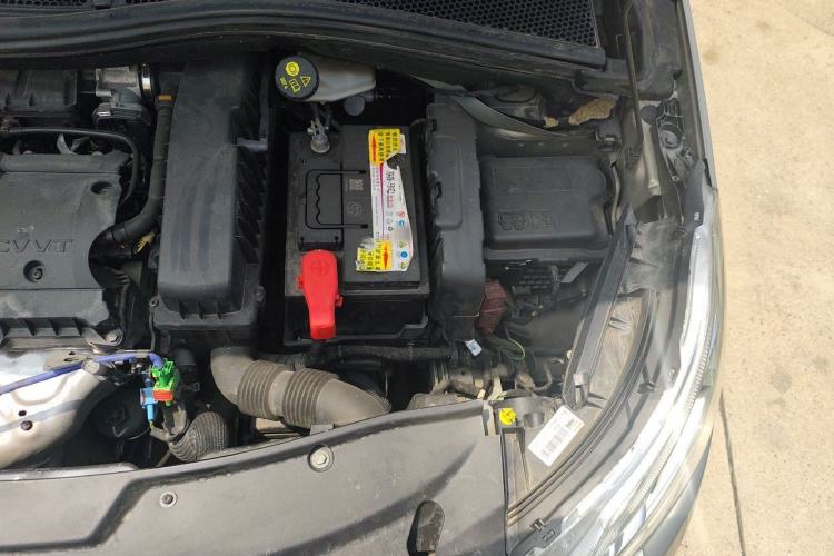 Used Peugeot 2008 2014 1.6L Automatic Trend Edition Engine Bay Left