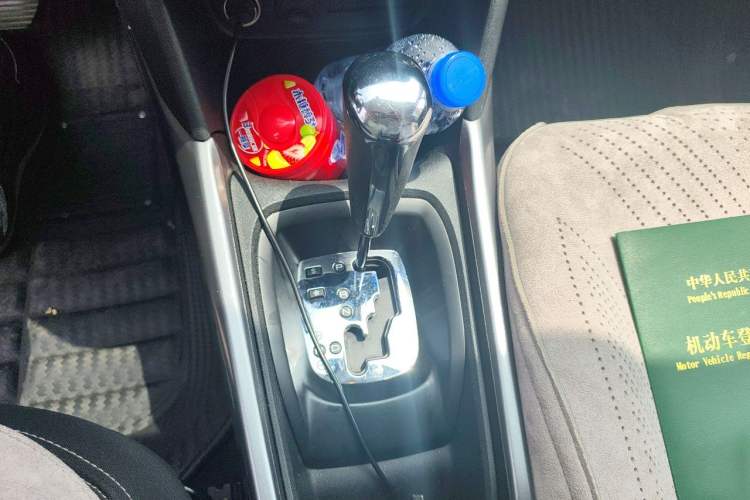 Used Peugeot 2008 2014 1.6L Automatic Trend Edition Gear Lever