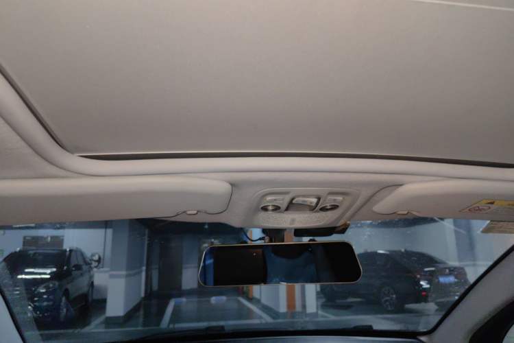 Used Peugeot 2008 2014 1.6L Automatic Fashion Edition Headliner