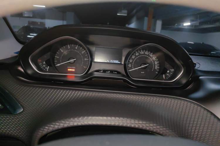 Used Peugeot 2008 2014 1.6L Automatic Fashion Edition Instrument Cluster