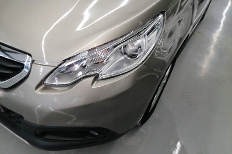 Used Peugeot 2008 2014 1.6L Automatic Trend Edition Left Front Headlight