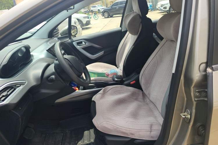 Used Peugeot 2008 2014 1.6L Automatic Trend Edition Left Front Seat