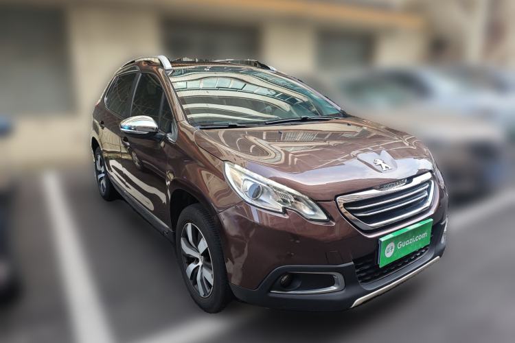 Used Peugeot 2008 2014 1.6L Automatic Navigation Edition Front Right 45 Deg