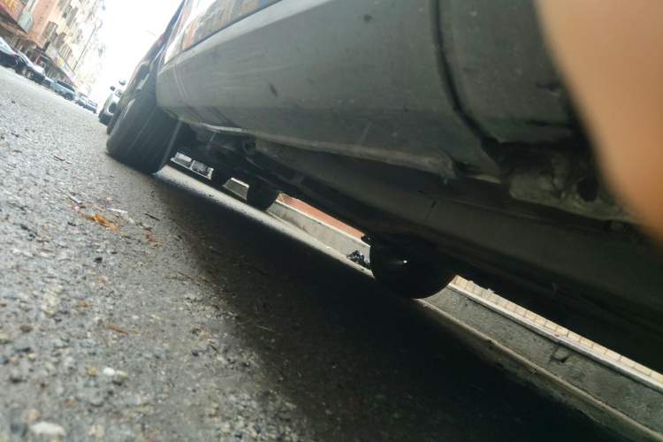 Used Peugeot 2008 2014 1.6L Automatic Navigation Edition Chassis Front Right