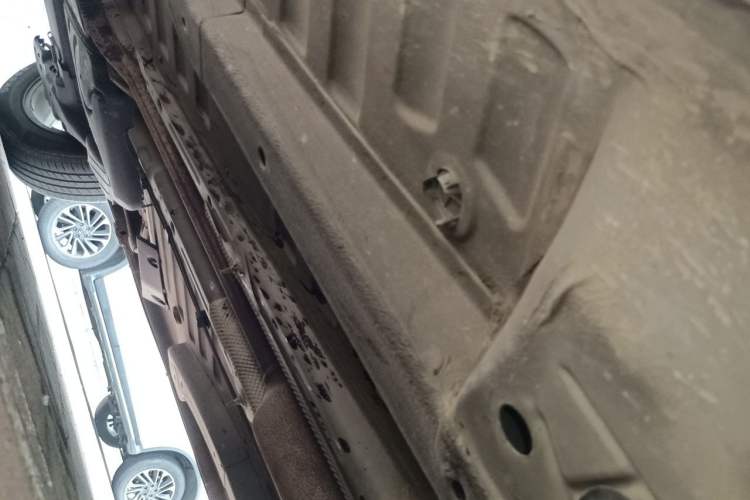 Used Peugeot 2008 2014 1.6L Automatic Navigation Edition Chassis Front Right