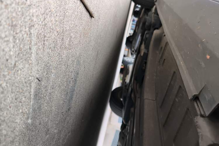 Used Peugeot 2008 2014 1.6L Automatic Trend Edition Chassis Front Right
