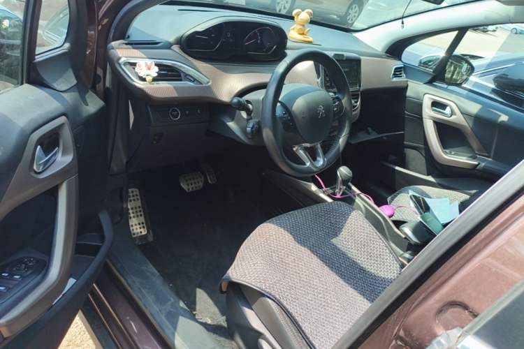 Used Peugeot 2008 2014 1.6L Automatic Fashion Edition Driver Seat