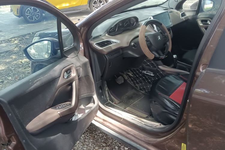 Used Peugeot 2008 2014 1.6L Automatic Fashion Edition Driver Seat