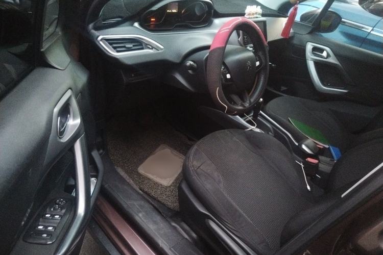 Used Peugeot 2008 2014 1.6L Automatic Trend Edition Driver Seat