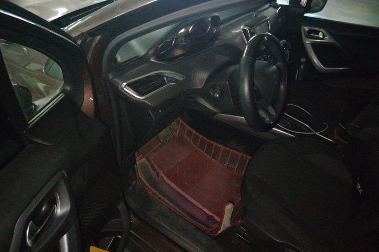 Used Peugeot 2008 2014 1.6L Automatic Fashion Edition Driver Seat
