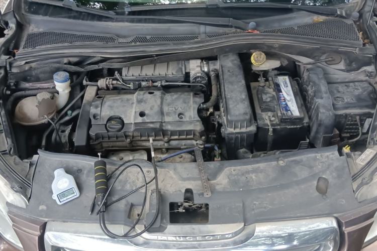 Used Peugeot 2008 2014 1.6L Automatic Fashion Edition Engine Bay