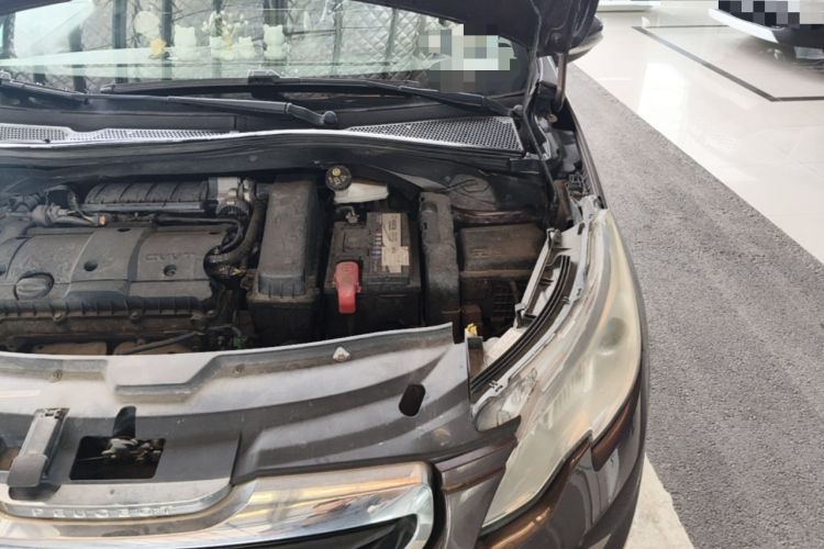 Used Peugeot 2008 2014 1.6L Automatic Trend Edition Engine Bay Left