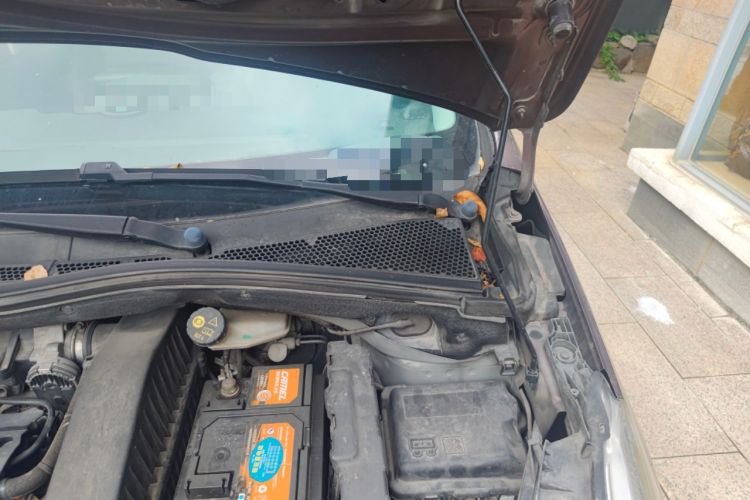 Used Peugeot 2008 2014 1.6L Automatic Trend Edition Engine Bay Left