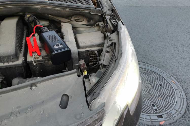 Used Peugeot 2008 2014 1.6L Manual Trend Edition Engine Bay Left