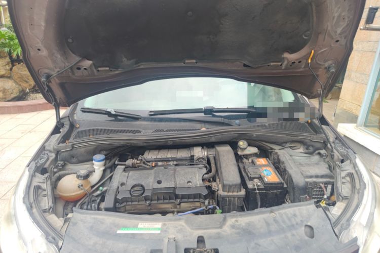Used Peugeot 2008 2014 1.6L Automatic Trend Edition Engine Bay