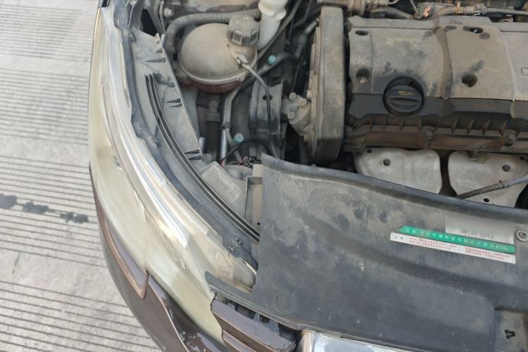 Used Peugeot 2008 2014 1.6L Automatic Navigation Edition Engine Bay Right