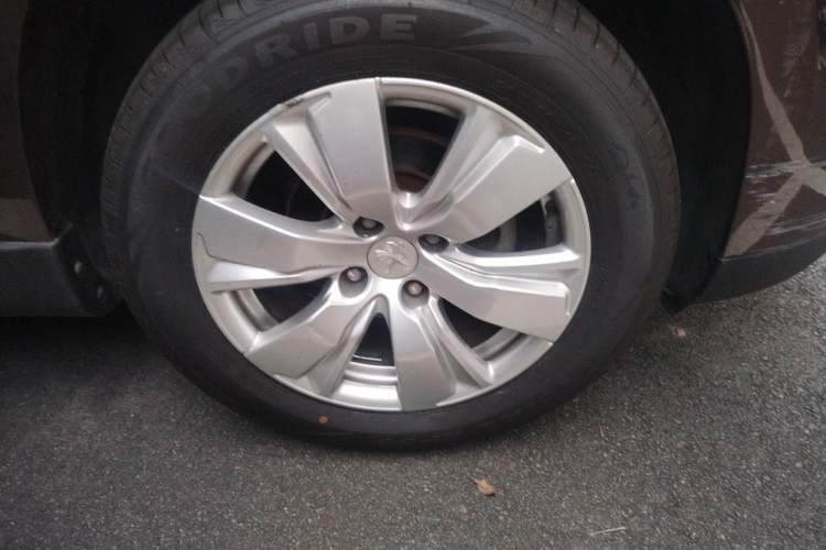 Used Peugeot 2008 2014 1.6L Automatic Trend Edition Exterior 1
