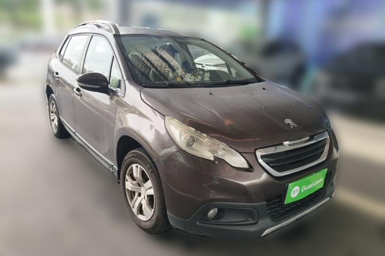 Used Peugeot 2008 2014 1.6L Automatic Trend Edition Front Right 45 Deg
