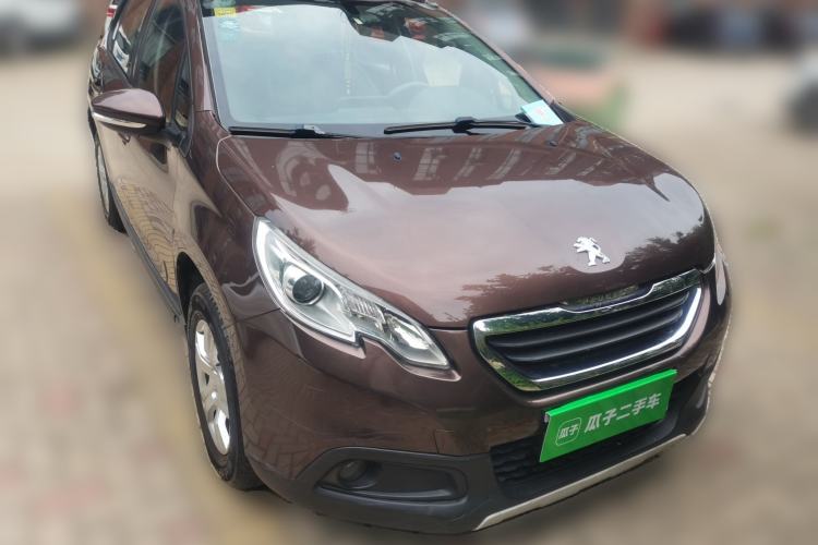 Used Peugeot 2008 2014 1.6L Automatic Trend Edition Front Right 45 Deg