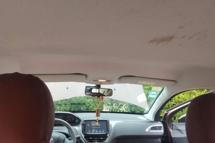 Used Peugeot 2008 2014 1.6L Automatic Trend Edition Headliner