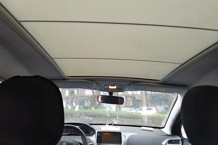 Used Peugeot 2008 2014 1.6L Manual Fashion Edition Headliner