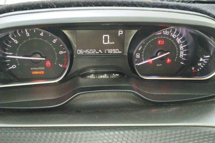 Used Peugeot 2008 2014 1.6L Automatic Fashion Edition Instrument Cluster