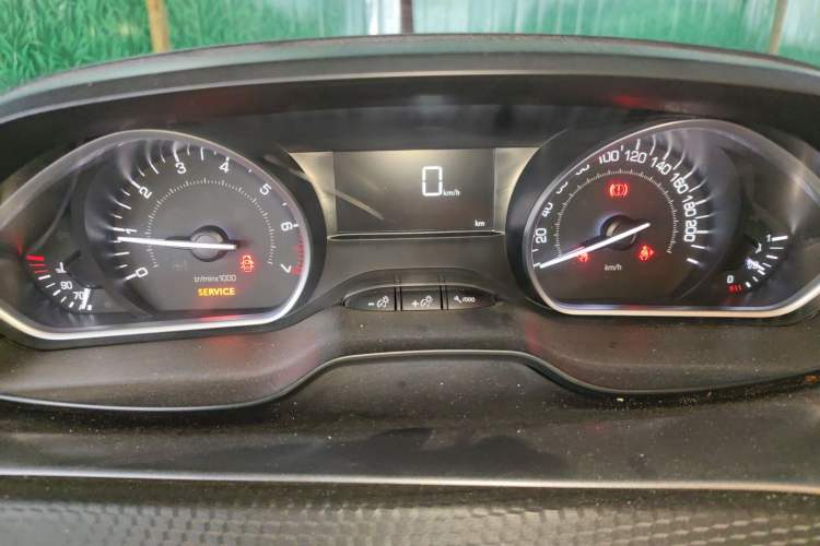Used Peugeot 2008 2014 1.6L Manual Fashion Edition Instrument Cluster