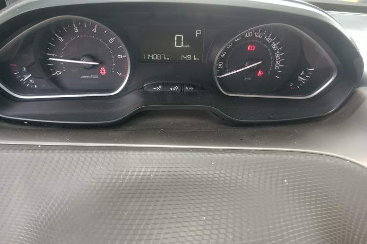 Used Peugeot 2008 2014 1.6L Automatic Fashion Edition Instrument Cluster