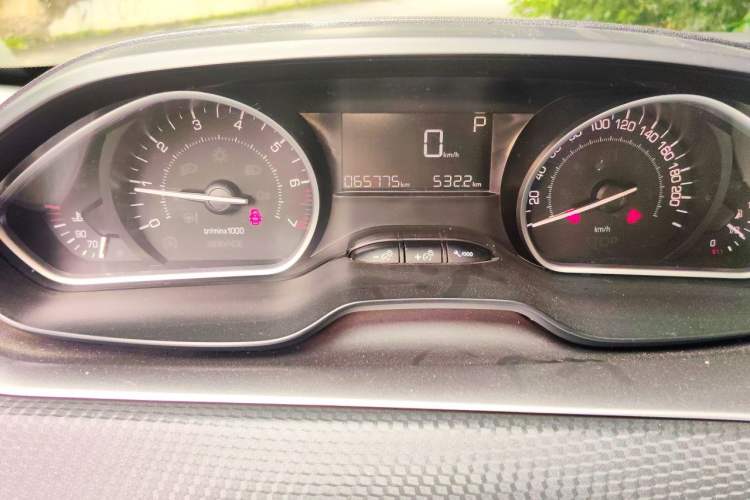 Used Peugeot 2008 2014 1.6L Automatic Fashion Edition Instrument Cluster
