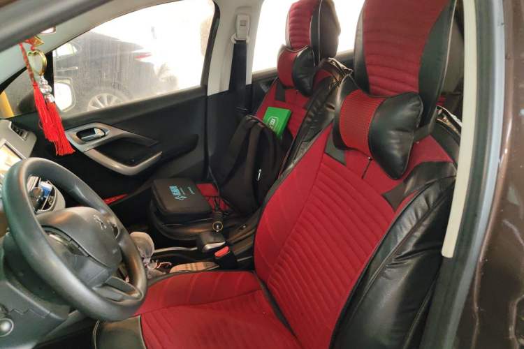 Used Peugeot 2008 2014 1.6L Manual Fashion Edition Left Front Seat