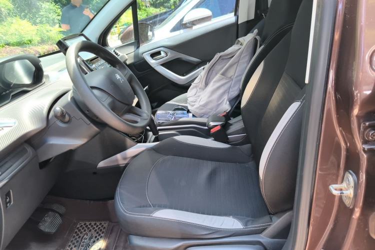 Used Peugeot 2008 2014 1.6L Automatic Trend Edition Left Front Seat