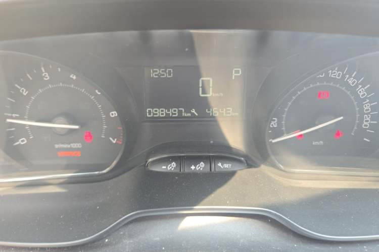 Used Peugeot 2008 2014 1.6L Automatic Trend Edition Odometer Close Up