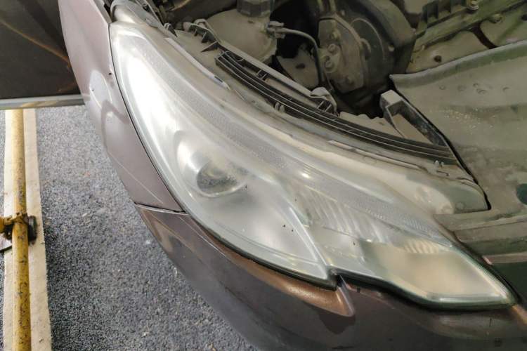 Used Peugeot 2008 2014 1.6L Manual Fashion Edition Right Front Headlight