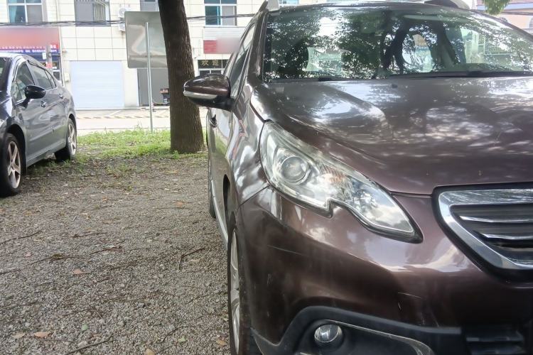 Used Peugeot 2008 2014 1.6L Automatic Fashion Edition Right Front Headlight