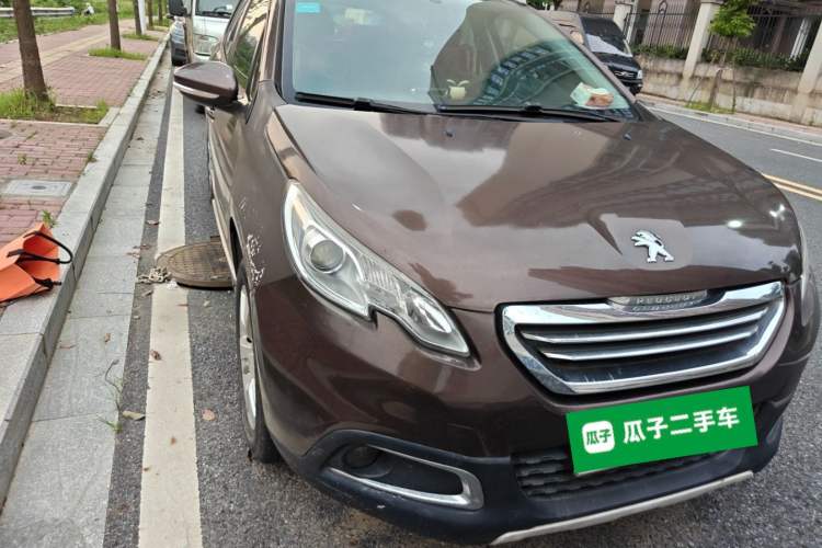 Used Peugeot 2008 2014 1.6L Manual Fashion Edition Right Front Headlight