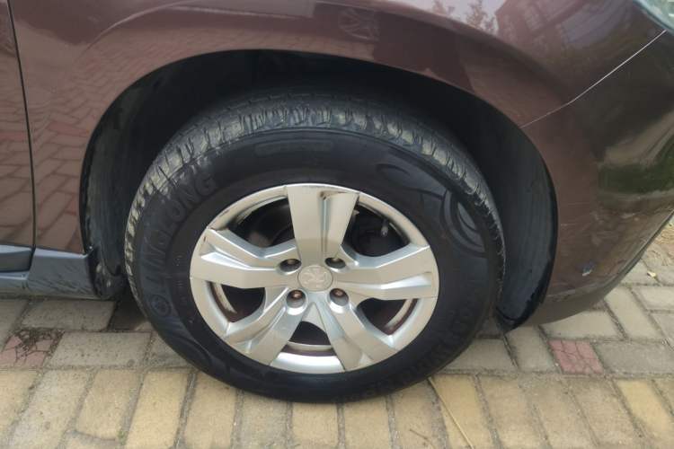 Used Peugeot 2008 2014 1.6L Automatic Trend Edition Right Front Wheel Hub