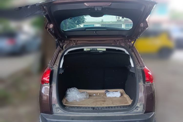 Used Peugeot 2008 2014 1.6L Automatic Fashion Edition Trunk