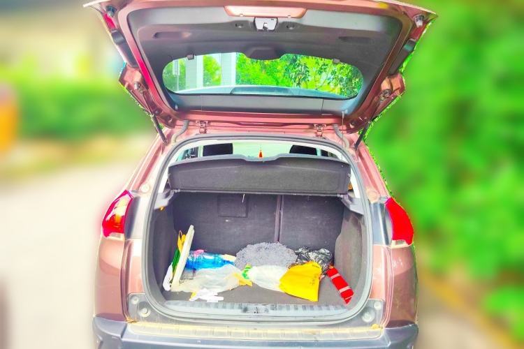 Used Peugeot 2008 2014 1.6L Automatic Fashion Edition Trunk