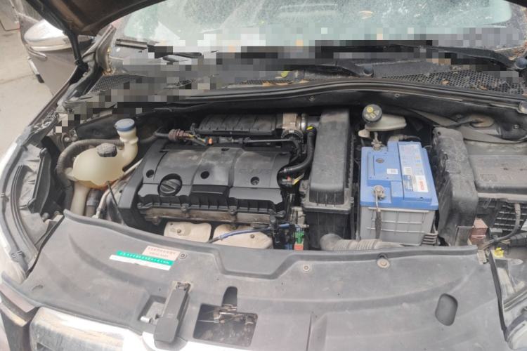 Used Peugeot 2008 2014 1.6L Automatic Navigation Edition Engine Bay