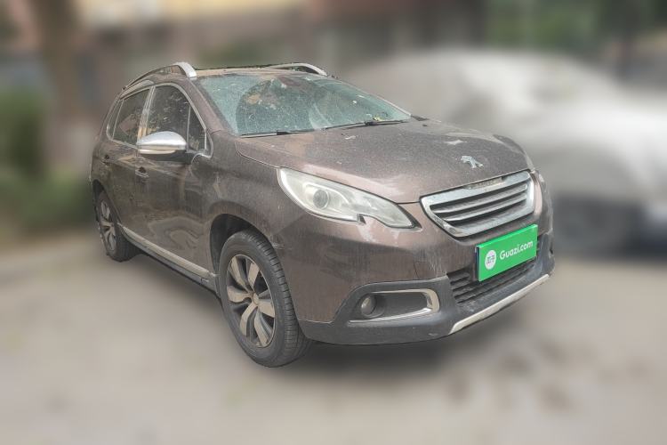 Used Peugeot 2008 2014 1.6L Automatic Navigation Edition Front Right 45 Deg