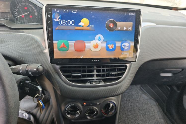 Used Peugeot 2008 2014 1.6L Automatic Trend Edition Audio And AC Panel