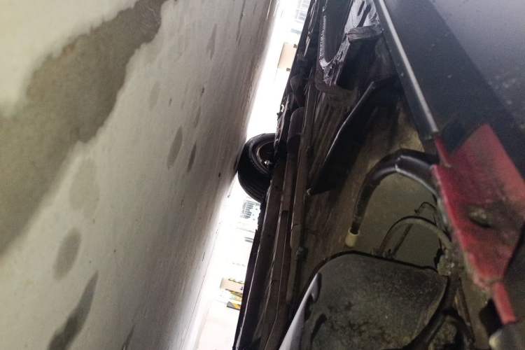 Used Peugeot 2008 2014 1.6L Automatic Fashion Edition Chassis Rear Left