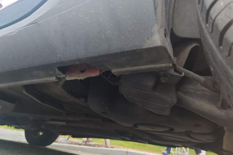 Used Peugeot 2008 2014 1.6L Manual Trend Edition Chassis Rear Left