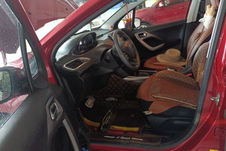 Used Peugeot 2008 2014 1.6L Automatic Fashion Edition Driver Seat