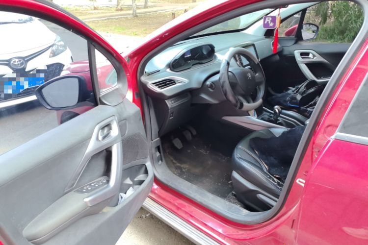 Used Peugeot 2008 2014 1.6L Manual Trend Edition Driver Seat