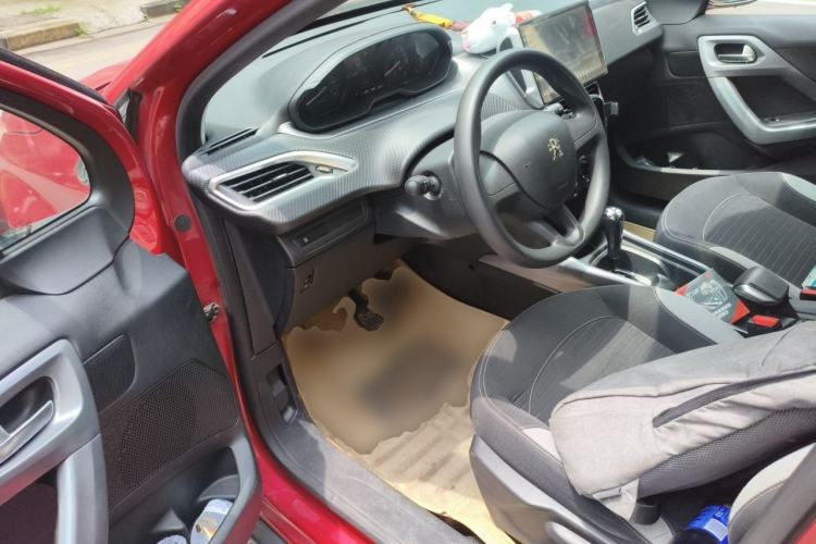 Used Peugeot 2008 2014 1.6L Automatic Trend Edition Driver Seat