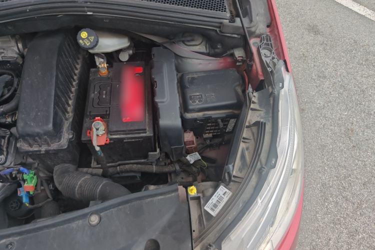 Used Peugeot 2008 2014 1.6L Manual Trend Edition Engine Bay Left