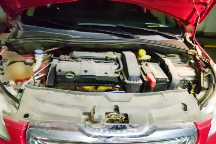 Used Peugeot 2008 2014 1.6L Automatic Fashion Edition Engine Bay