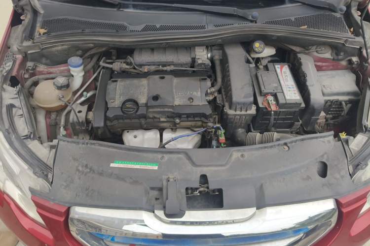 Used Peugeot 2008 2014 1.6L Automatic Fashion Edition Engine Bay