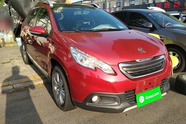 Used Peugeot 2008 2014 1.6L Automatic Fashion Edition Front Right 45 Deg